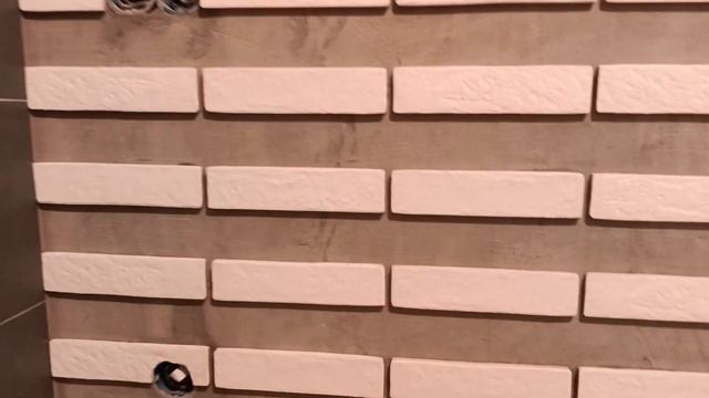 Как положить клинкерную плитку ровно если она кривая. смотреть онлайн