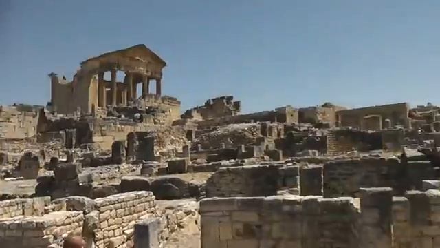 Тунис экскурсия на развалины Дугга (Dougga)