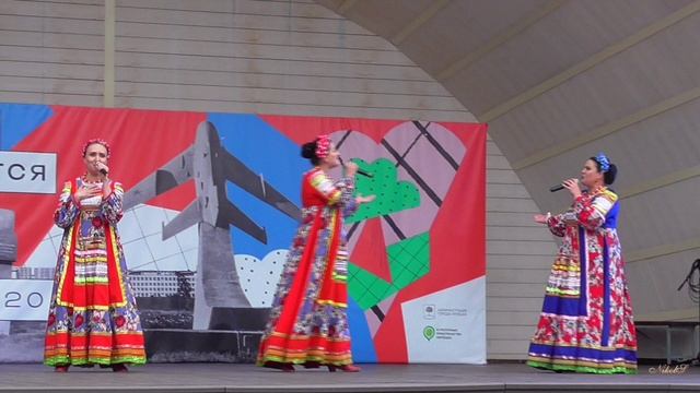 Ансамбль РОСЫ . смотреть онлайн