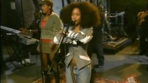 Erykah Badu Live
