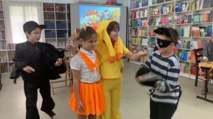 Кот, лиса, петух и дрозд