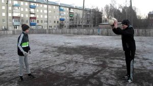 Обучение уличного футбола...#7.....Игра в квадрат.....