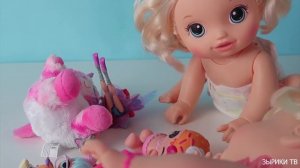 Куклы Пупсики Беби Элайв и Беби Бон играют в парикмахера/делаем стрижки и косы/Зырики ТВ для девоче
