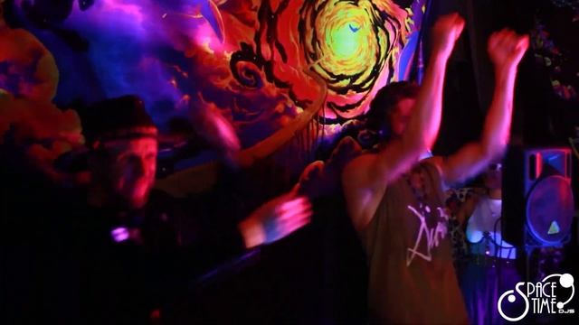 Отчётное видео с рейв-медитации Shanti Valentine Day 11.02.2023 смотреть онлайн