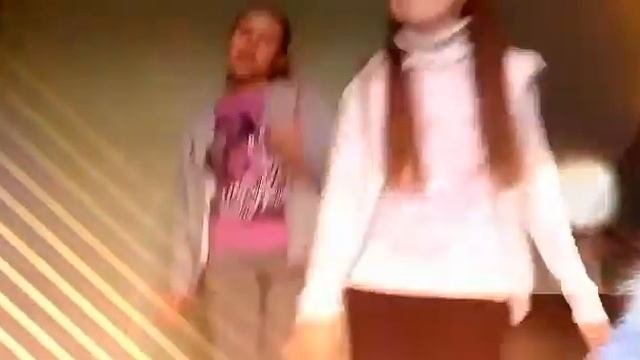 Танцуем под песню 