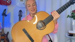 Фантастическая гитара со встроенными ЭФФЕКТАМИ обзор LAG Надия Коссинская (NADiA KOSSINSKAJA)