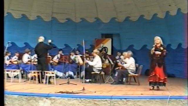 Оркестр русских народных инструментов. Руководитель Е. Лоушкин солистка Любовь Сурина смотреть онлайн