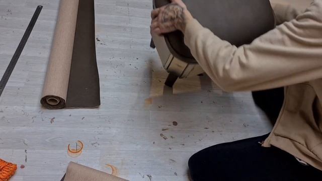 Мягкий пуф в экокоже своими руками. Делаем мягкий пуф. Как сделать пуф. Пуф своими руками смотреть онлайн