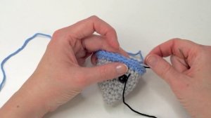 How to crochet an amigurumi mouse - mouse tutorial