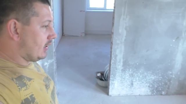 Дешёвка 25. Натянули потолки, установил ванну и входную дверь. Закупил материал. смотреть онлайн