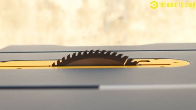 Cưa bàn Dewalt bền bỉ mạnh mẽ DWE 7492