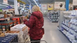 НЕРВНЫЙ НЕВРОПАТОЛОГ??НОВОГОДНИЙ METRO??