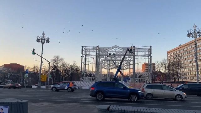 Лекторий #ГородскаяСреда Архитектурные символы: Москва новогодняя