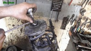 Замена передней стойки Renault Megane 3, Scenic 3, Fluence