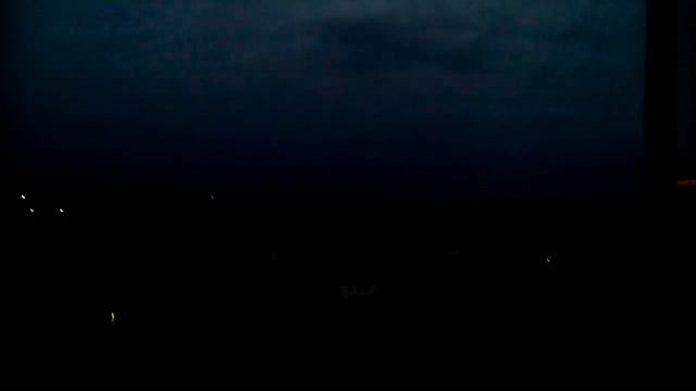 Днепр!Странное природное явление!Молнии без грома!!!!Просьба объяснить как это смотреть онлайн