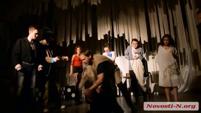 Видео Новости-N: В Николаеве студенты поставили спектакль Исход смотреть онлайн