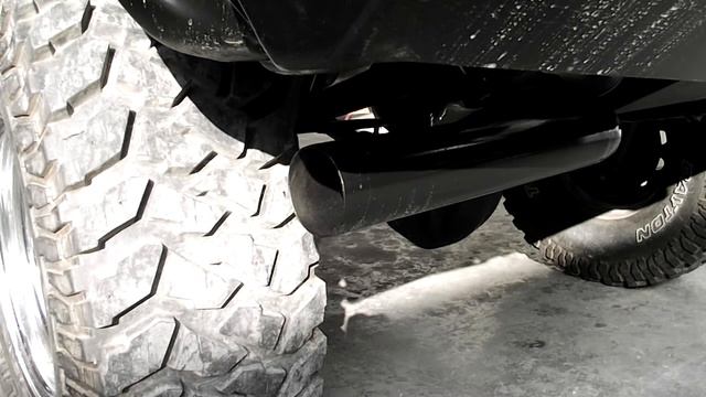 Catback Armaflow instalado en una Ford Bronco Mod. 71 смотреть онлайн