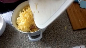 Быстрый гуляш из курицы с сыром
