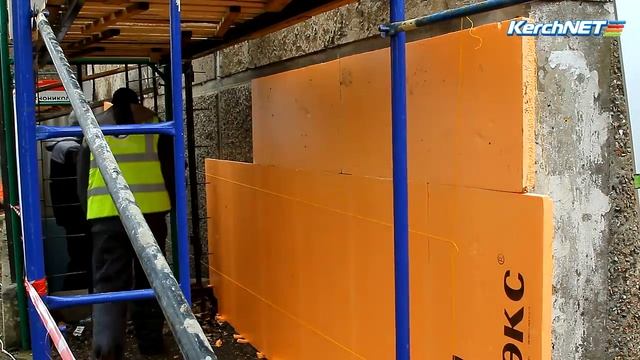 В Керчи утепляют фасады общежитий смотреть онлайн