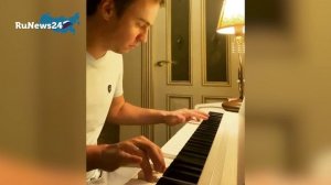 Комик Иван Абрамов заблокировал отца в Instagram из-за скандала о набравшей вес супруге