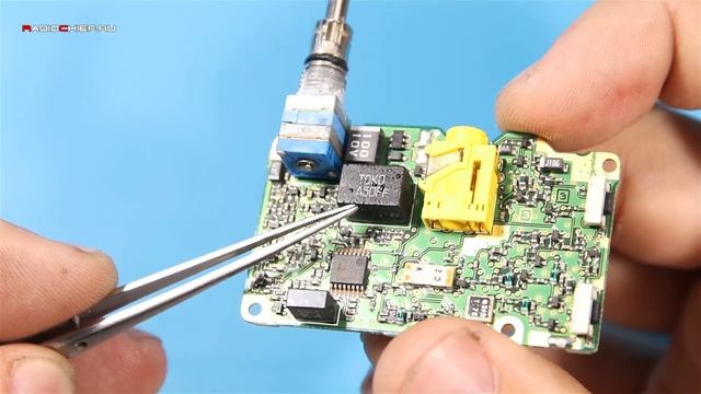 ✅ Ремонт Yaesu VX-6R низкая чувствительность! Замена фильтра. Доработка кнопки PTT. смотреть онлайн