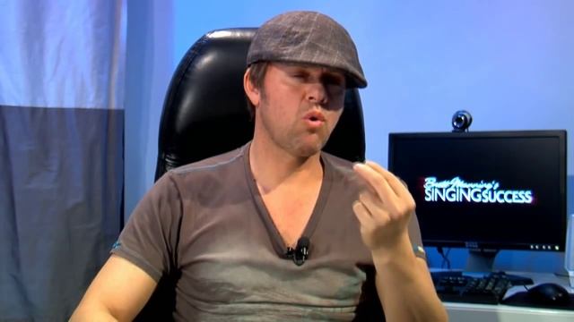 Брэтт Мэнинг - Чем отличается фальцет от головного звука смотреть онлайн