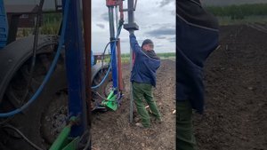Установка шпалерных столбов