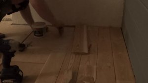 Укладка деревянного пола