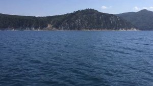 Морская прогулка к Скале Парус