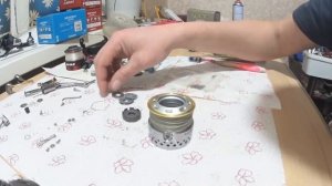 Ryobi Zauber. Разбираем и собираем ротор, шпулю и кноб.