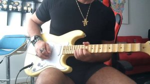 Fender Yngwie J. Malmsteen CHINA replica.
