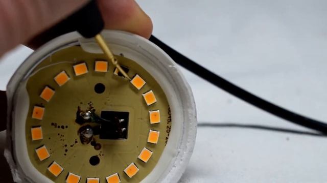 LED bulb repair (DIY) смотреть онлайн