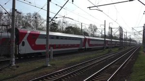 Электровоз ЭП2К-352 (ТЧЭ-6) со скорым поездом "Двухэтажный состав" №065Э Тольятти - Москва.