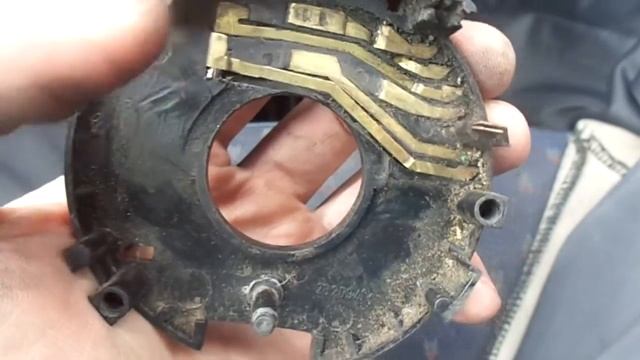 Ремонт сигнала после неудачного снятия руля. смотреть онлайн