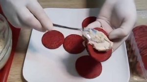 ЗАКУСОЧНЫЕ БУТЕРБРОДЫ ИЗ КРЕКЕРОВ С ИКРОЙ МИНТАЯ
