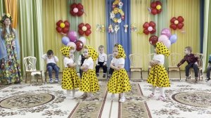 Танец Матрёшек