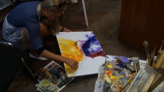 Интуитивная живопись в студии "Открытие" смотреть онлайн