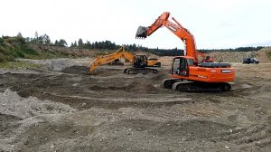 Сравнение DOOSAN DX300LCA c HYUNDAI, CAT время цикла