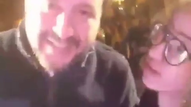 Ragazzina insulta Salvini