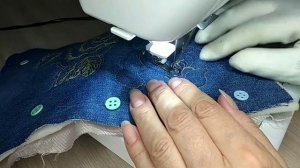 По мастер классу Татьяны Ерёминой, пробую стегать с поролоном.