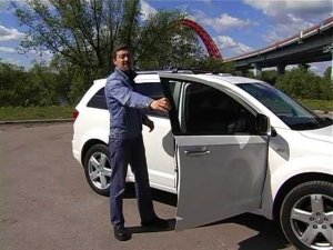 Тест-драйв Dodge Journey