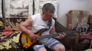 Бас гитара и комбик с Алиэкспресс