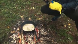 Гречка с тушенкой на костре  Лесная кухня  Питание в походе  Солдатская каша