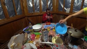 Отдых с палатками на реке Сейм - попали в бурю, поймали рыбы и раков