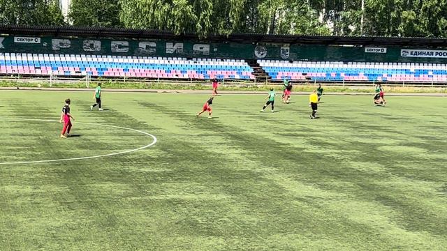 Сшор-8 2009 - Сборная Кирова 2009 тайм 2 (0:1) Первенство России ( зона Приволжье) смотреть онлайн