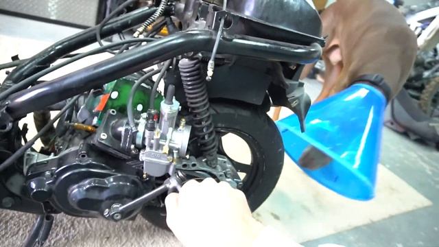 the 120cc STROKER HONDA ELITE BUILD | Engine Mounted & Ready
