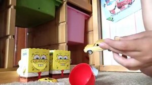 Распаковка Яйца WELLY с Машинкой