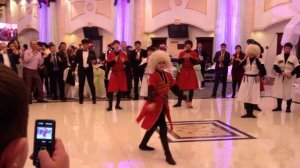 Алматы, Лезгинка! Ансамбль "Молодость Кавказа" .