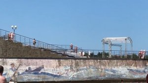 Пролёт Z вертушки над пляжем «Солнечный» в Севастополе.