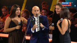 Дочери Игоря Крутого и жена спели песню- Буду я любить тебя всегда